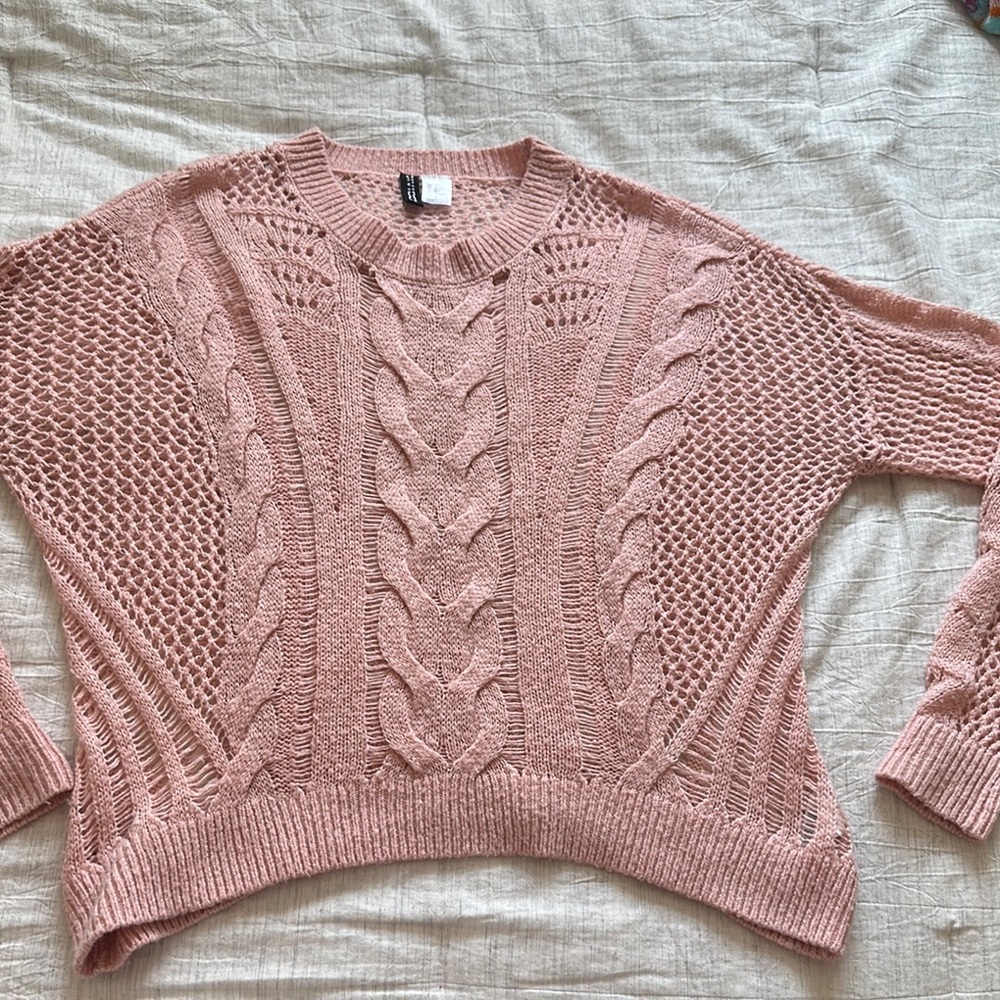 H&M Divided Women's Pink Cable Knit Sweater Size Medium